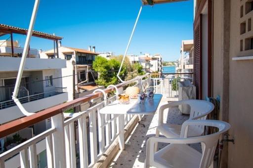 Lavish & Spacious Apt With Stunning Seaview, 10 Min Ath Airport Artemida  Exteriér fotografie